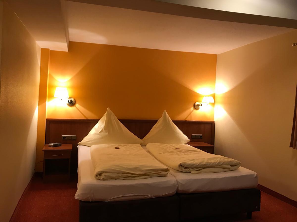 Schlossstuben Otel Büdingen Dış mekan fotoğraf